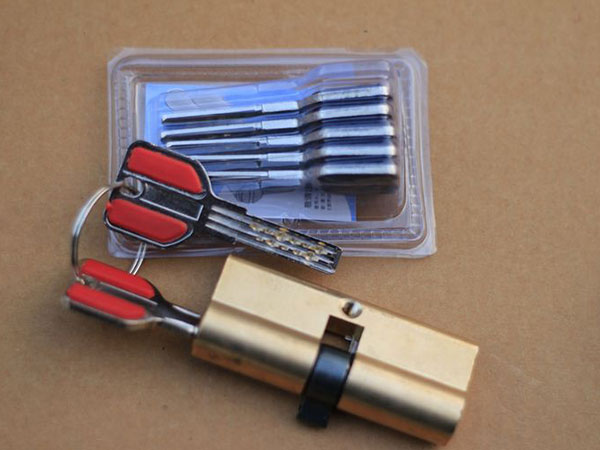 桑珠孜24小时上门开锁公司